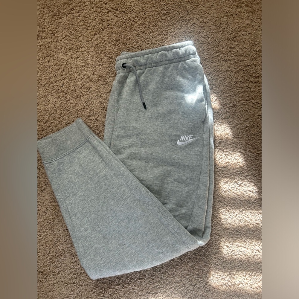 Grey Nike sweatpants